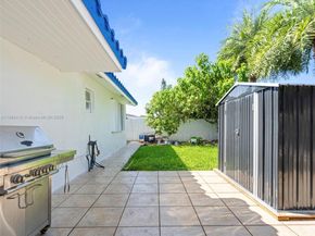 7322 SW 134th Pl, Miami FL 33183