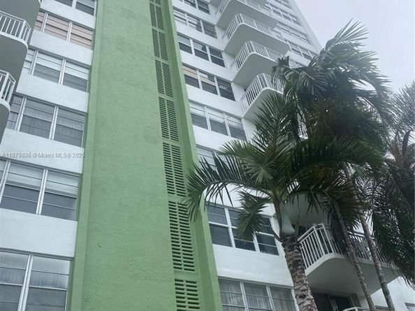 2150 Sans Souci Blvd A1109, North Miami FL 33181