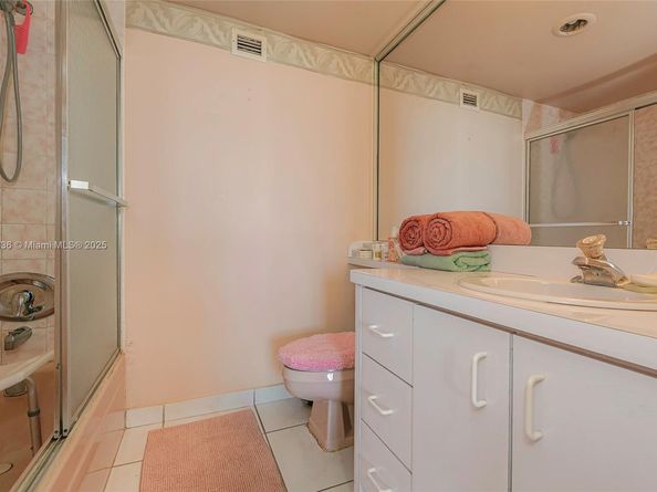 2150 Sans Souci Blvd A1109, North Miami FL 33181