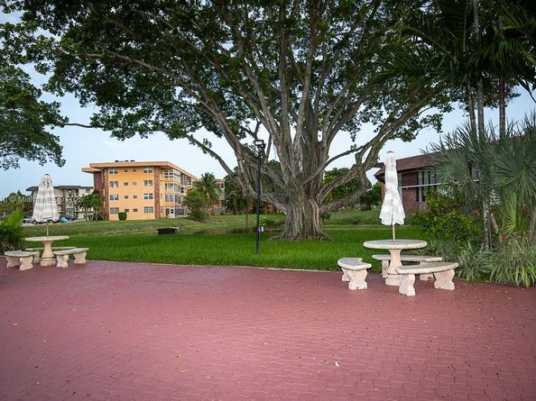 2861 NW 47th Ter 201A, Lauderdale Lakes FL 33313