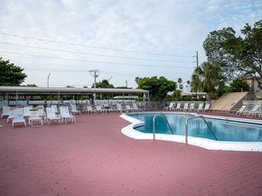 2861 NW 47th Ter 201A, Lauderdale Lakes FL 33313