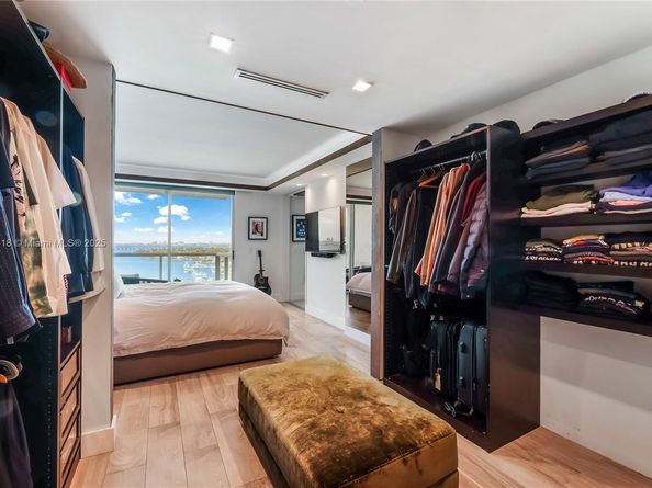 10 Venetian Way 1503, Miami Beach FL 33139