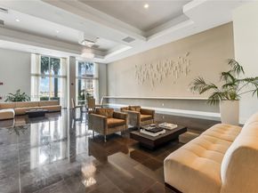 10 Venetian Way 1503, Miami Beach FL 33139