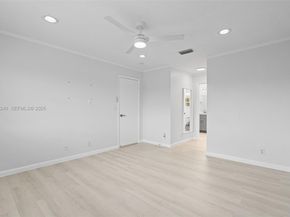 4722 Lago Vista Dr, Coconut Creek FL 33073