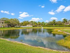 4722 Lago Vista Dr, Coconut Creek FL 33073