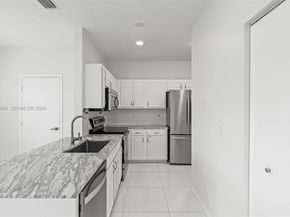 4722 Lago Vista Dr, Coconut Creek FL 33073