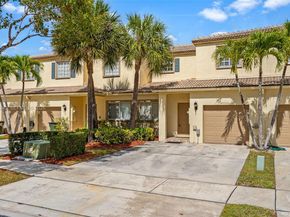 4722 Lago Vista Dr, Coconut Creek FL 33073