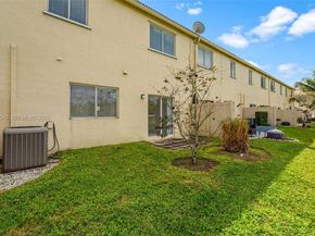 4722 Lago Vista Dr, Coconut Creek FL 33073