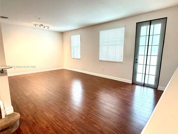 312 SW 14th Ave, Fort Lauderdale FL 33312