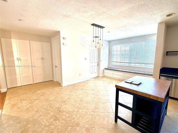 312 SW 14th Ave, Fort Lauderdale FL 33312