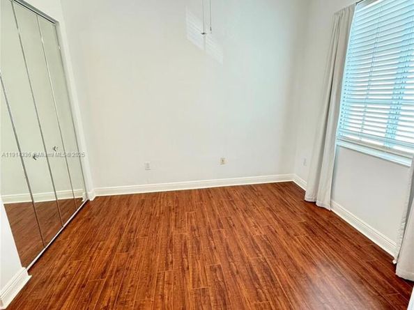 312 SW 14th Ave, Fort Lauderdale FL 33312