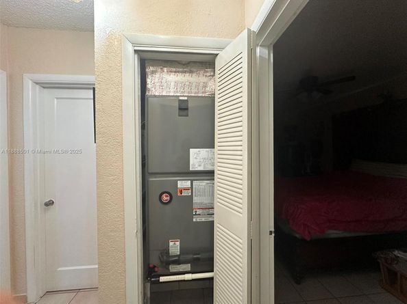 265 W 55th St, Hialeah FL 33012