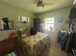 265 W 55th St, Hialeah FL 33012