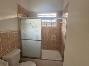 20769 NW 41st Ave Rd, Miami Gardens FL 33055