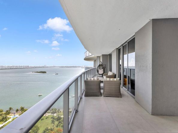 488 NE 18th St 2511, Miami FL 33132