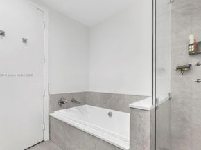 488 NE 18th St 2511, Miami FL 33132