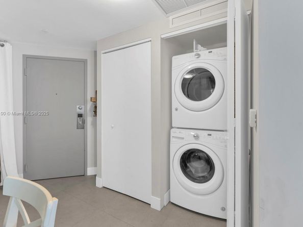 488 NE 18th St 2511, Miami FL 33132