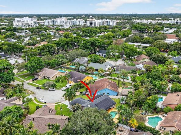 530 NW 78th Ter, Plantation FL 33324