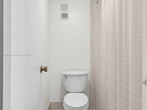 14105 SW Kendale Lakes Cir, Miami FL 33183