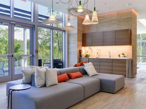 16385 Biscayne Blvd 2920, North Miami Beach FL 33160