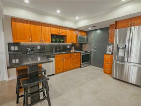 Undisclosed Address #A11832210, Hallandale Beach FL 33009