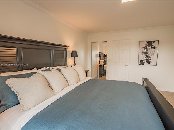 Undisclosed Address #A11832210, Hallandale Beach FL 33009