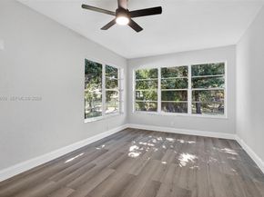 870 NE 144th St, North Miami FL 33161