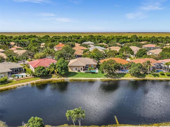 5039 NW 124th Way, Coral Springs FL 33076