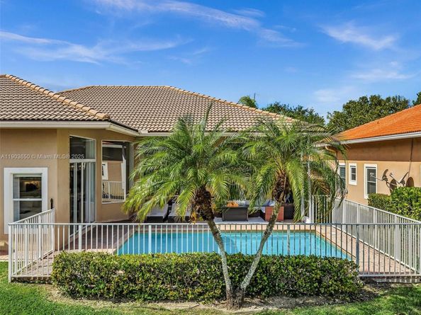 5039 NW 124th Way, Coral Springs FL 33076