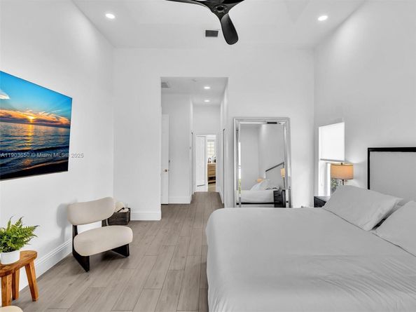 5039 NW 124th Way, Coral Springs FL 33076