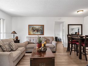 9730 Hammocks Blvd 20128, Miami FL 33196