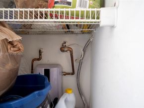 9730 Hammocks Blvd 20128, Miami FL 33196