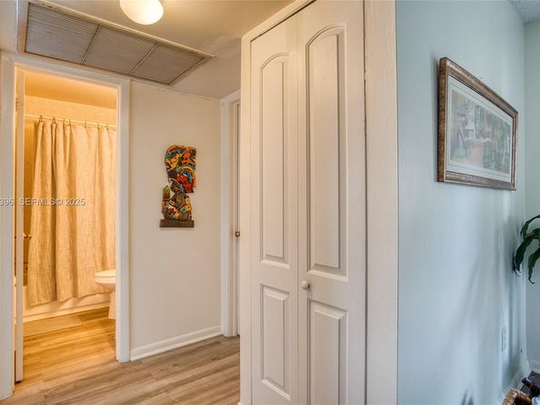 9730 Hammocks Blvd 20128, Miami FL 33196