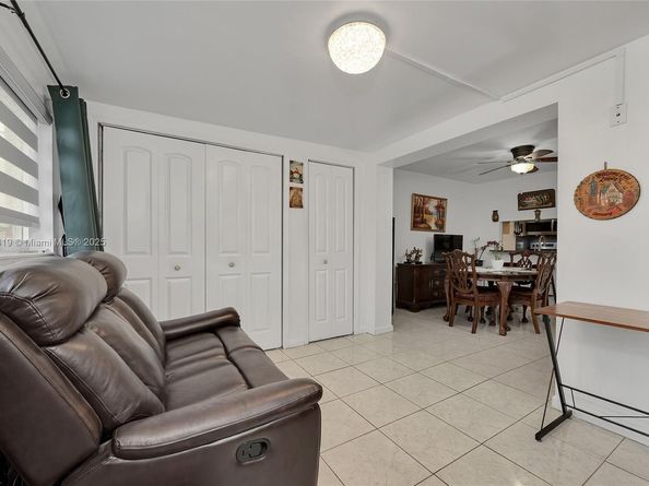 10881 SW 6th St 7, Sweetwater FL 33174