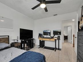 10881 SW 6th St 7, Sweetwater FL 33174