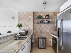 601 NE 36th St 2908, Miami FL 33137