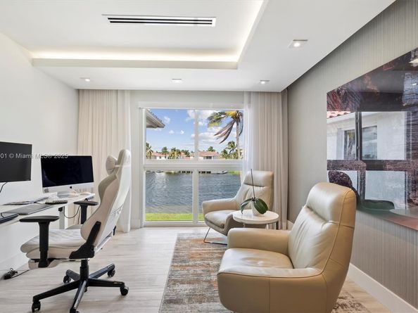 11325 NW 66th St, Doral FL 33178