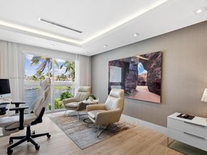 11325 NW 66th St, Doral FL 33178