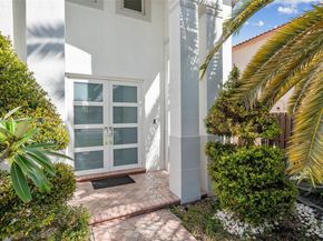 11325 NW 66th St, Doral FL 33178