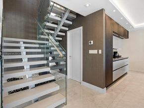 11325 NW 66th St, Doral FL 33178