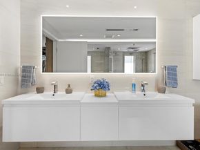 11325 NW 66th St, Doral FL 33178