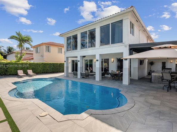 11325 NW 66th St, Doral FL 33178