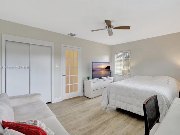 1319 Buchanan St, Hollywood FL 33019