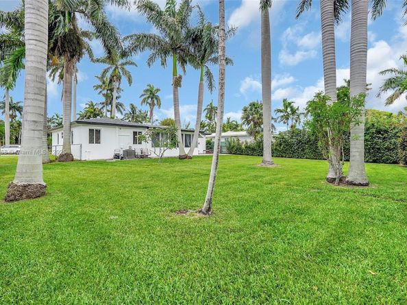 1319 Buchanan St, Hollywood FL 33019