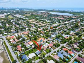 1319 Buchanan St, Hollywood FL 33019