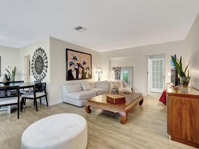 1319 Buchanan St, Hollywood FL 33019