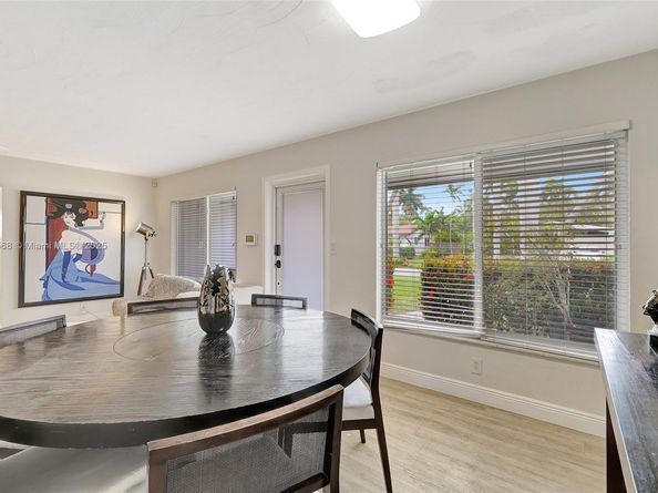 1319 Buchanan St, Hollywood FL 33019