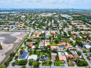 1319 Buchanan St, Hollywood FL 33019