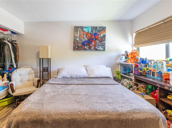 Undisclosed Address #A11816547, Miami FL 33162