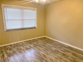 2901 N Nob Hill Rd 203, Sunrise FL 33322